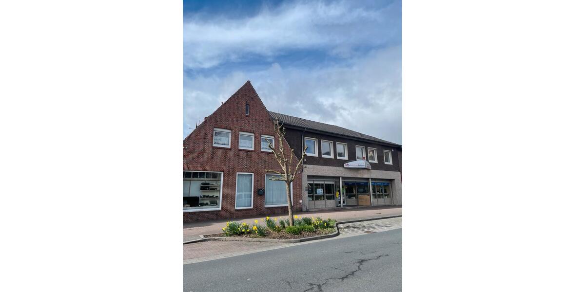 Dachgeschoßwohnung Papenburg - 7 Zimmer, 133 m&sup2;, 1.300&euro; | Angebot:25921406