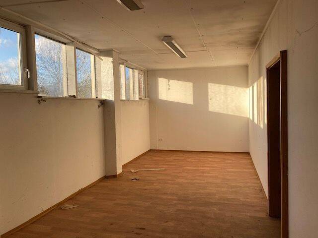 Gewerbeobjekt Güstrow - 1.800&euro; | Angebot:25745738