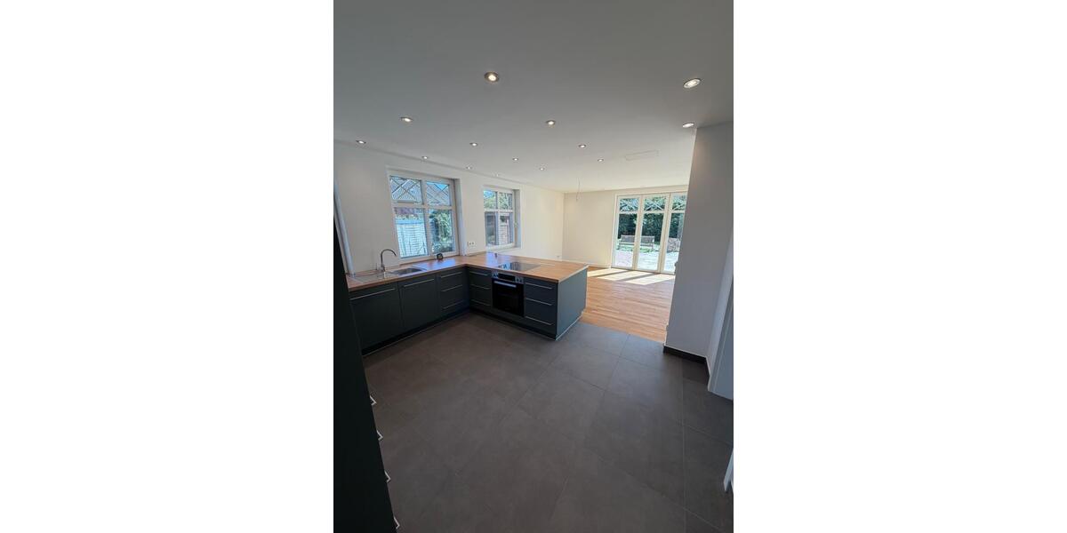 Einfamilienhaus Stade Altländer Viertel - 5 Zimmer, 126 m&sup2;, 1.700&euro; | Angebot:26225577