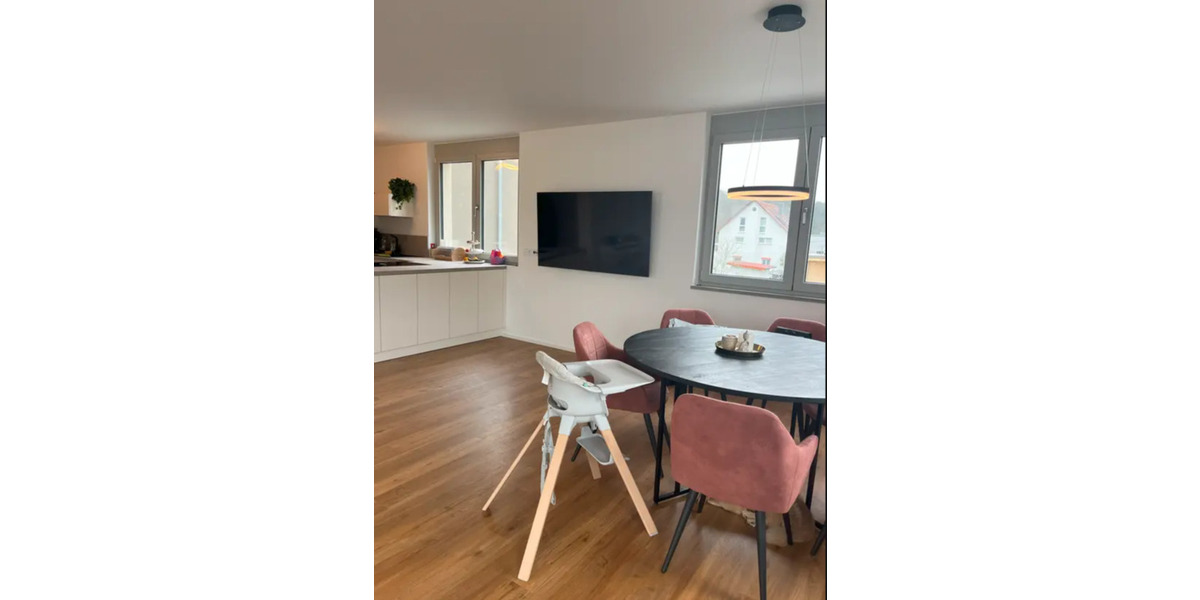 Etagenwohnung Schwäbisch Gmünd Bargau - 3 Zimmer, 102 m&sup2;, 1.300&euro; | Angebot:25721443