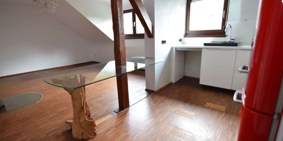 Etagenwohnung Ettlingen - 3.5 Zimmer, 81 m&sup2;, 1.200&euro; | Angebot:26680882
