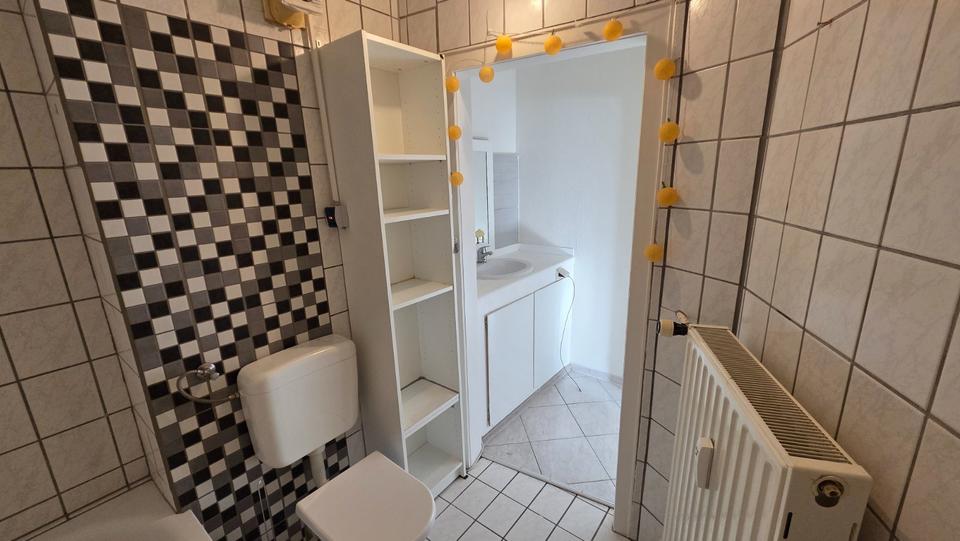 Etagenwohnung Worms - 1 Zimmer, 31 m&sup2;, 450&euro; | Angebot:25048856
