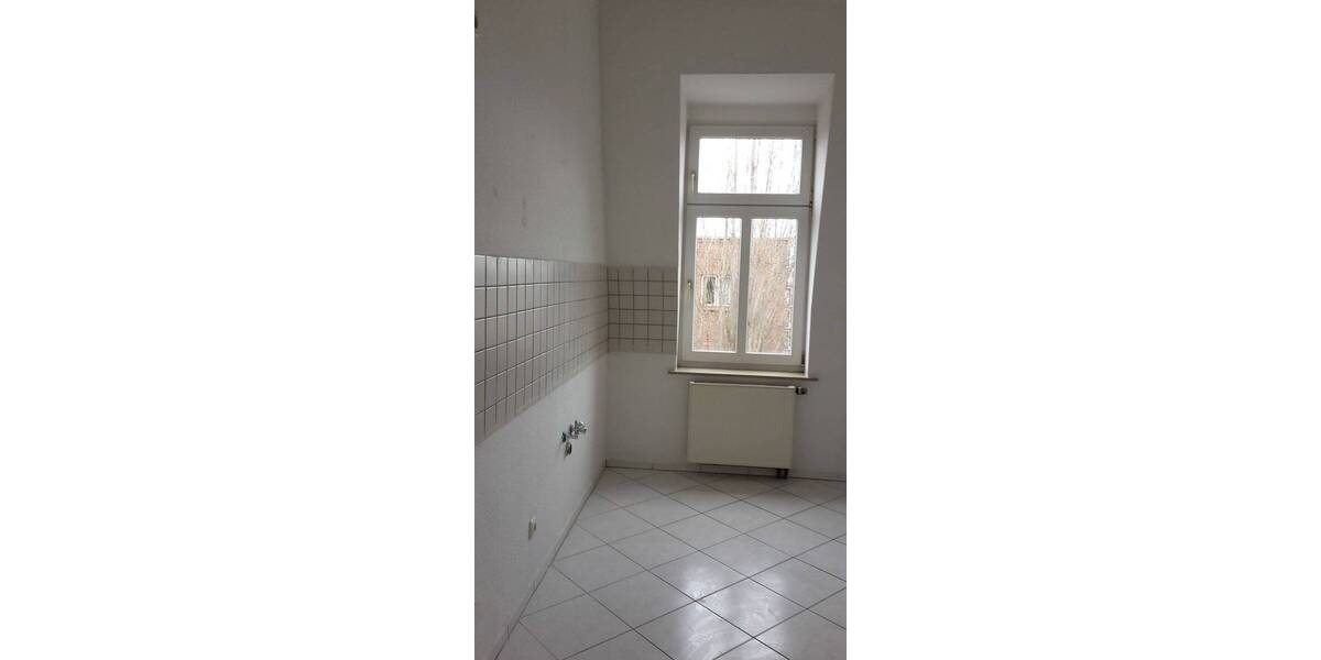 Etagenwohnung Gera Innenstadt - 2 Zimmer, 55 m&sup2;, 330&euro; | Angebot:26154819