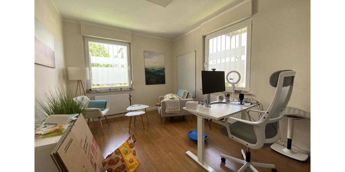 Erdgeschoßwohnung Weinstadt - 4 Zimmer, 115 m&sup2;, 1.850&euro; | Angebot:26398210