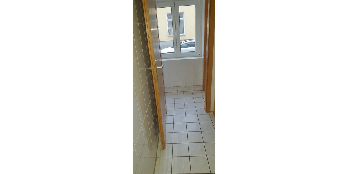 Gewerbeobjekt Köthen (Anhalt) - 250&euro; | Angebot:24434811
