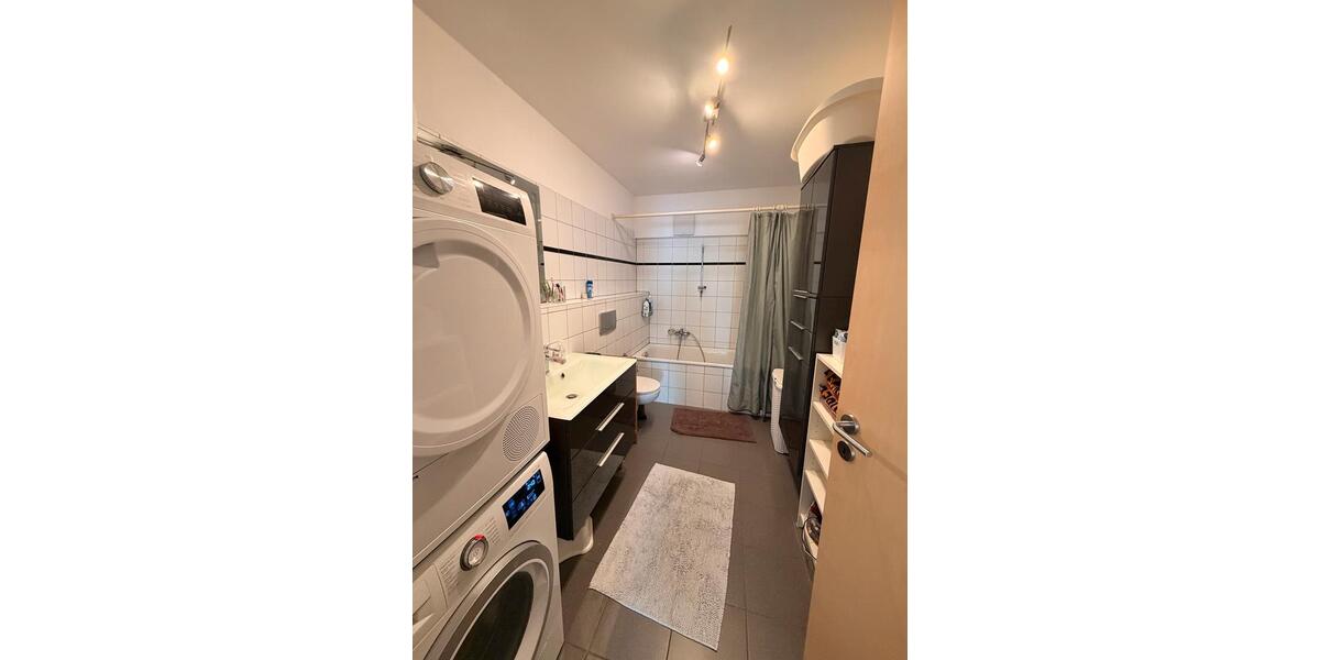 Dachgeschoßwohnung Gütersloh - 3 Zimmer, 104 m&sup2;, 950&euro; | Angebot:24849014