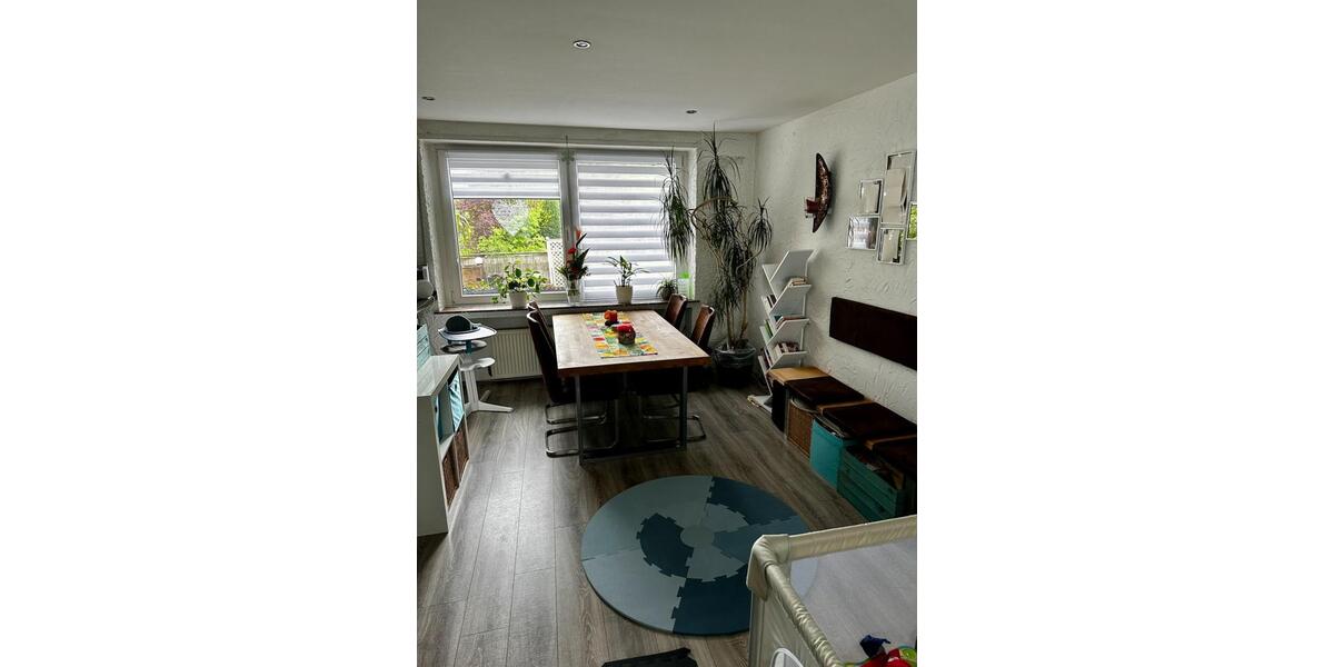 Erdgeschoßwohnung Sprockhövel - 3.5 Zimmer, 95 m&sup2;, 800&euro; | Angebot:25170865