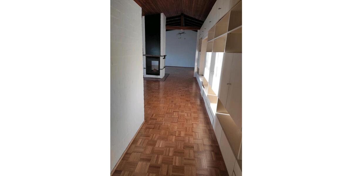 Reihenhaus Horgau - 6 Zimmer, 188 m&sup2;, 1.800&euro; | Angebot:25590833