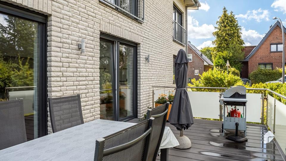 Maisonettenwohnung Hamburg Wandsbek - 5 Zimmer, 195 m&sup2;, 3.000&euro; | Angebot:25285587