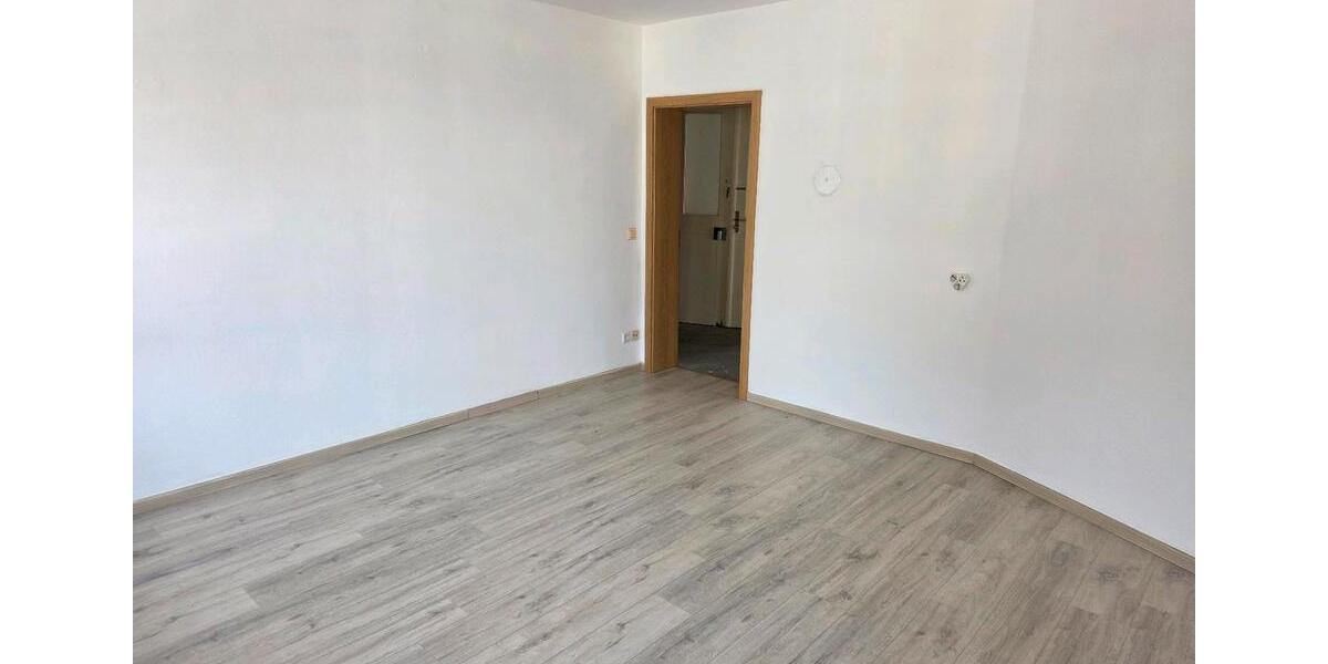 Erdgeschoßwohnung Bockau - 3 Zimmer, 55 m&sup2;, 300&euro; | Angebot:23619245