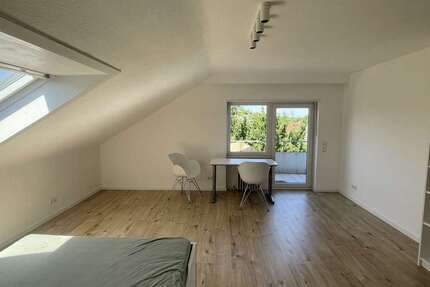 Wohnung Karlsruhe / Wolfartsweier Wolfartsweier - 1 Zimmer, 21 m&sup2;, 450&euro; | Angebot:26758323