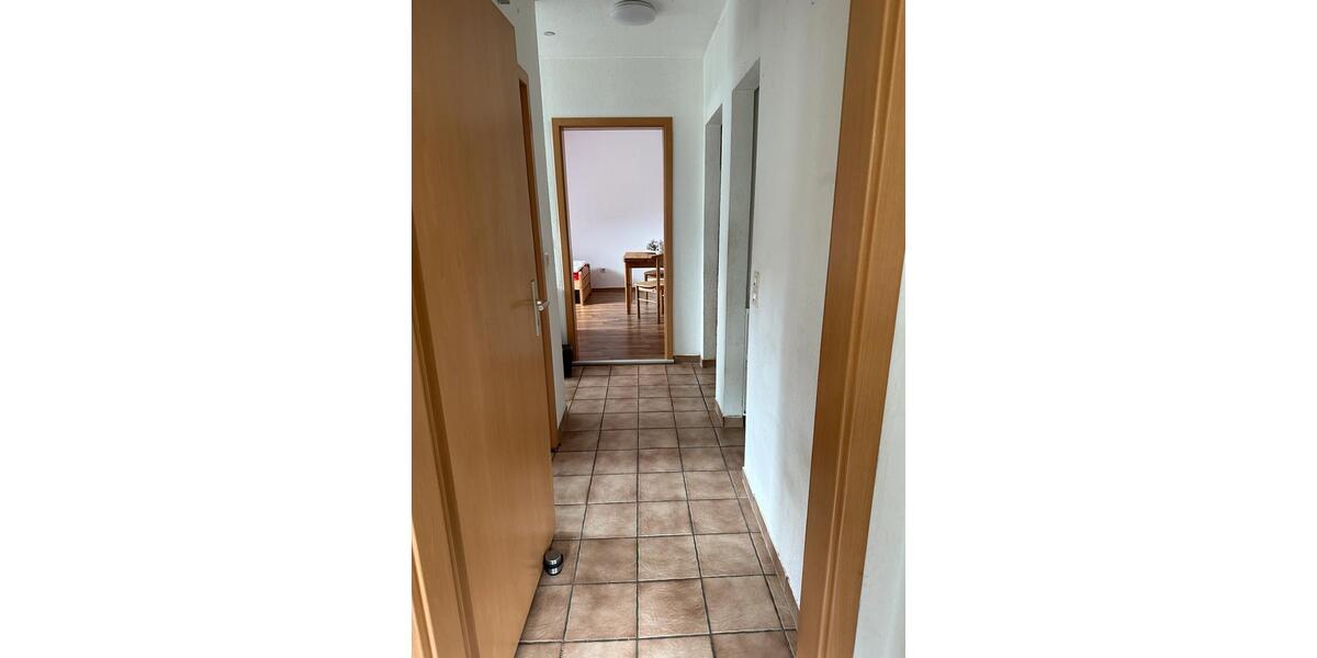 Monture Dachgeschosswohnung 3 zimmer