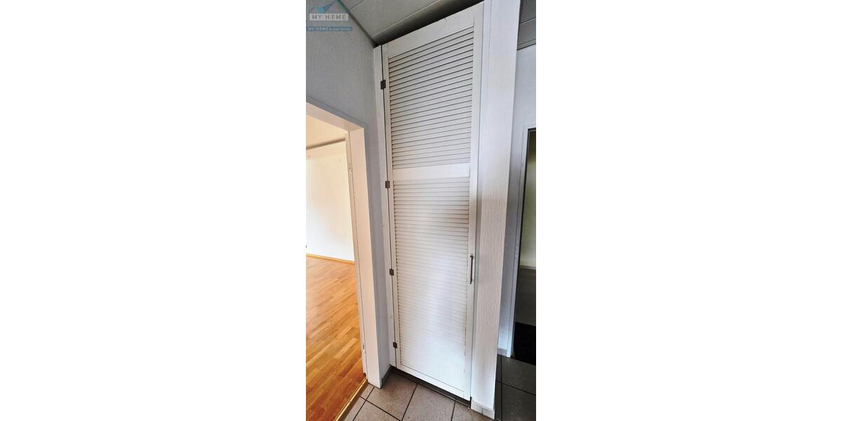 Etagenwohnung Trier Feyen-Weismark - 4 Zimmer, 102 m&sup2;, 1.250&euro; | Angebot:24704978