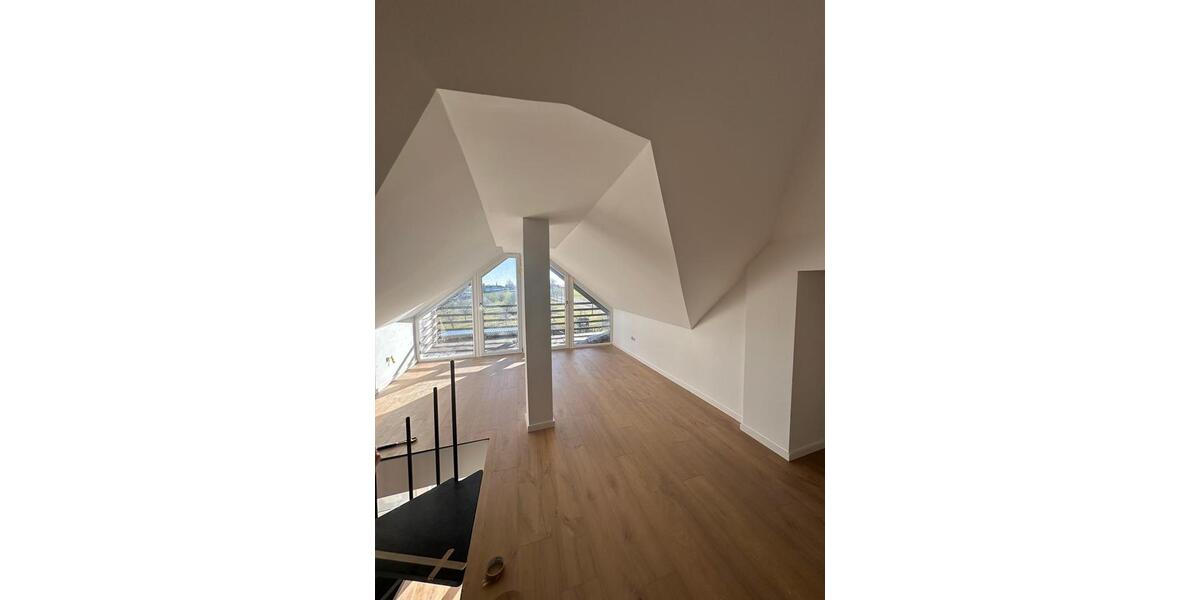 Dachgeschoßwohnung Wiehl - 2 Zimmer, 75 m&sup2;, 910&euro; | Angebot:24697642