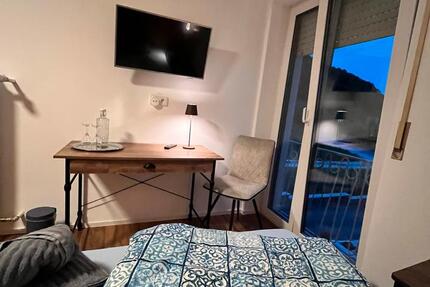 Zimmer oder Wohnung 1 zimmer