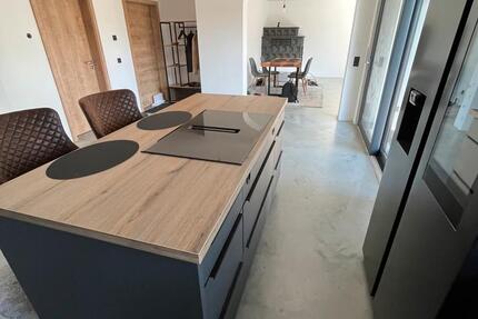 Wohnung Burgkirchen an der Alz - 5 Zimmer, 158 m&sup2;, 1.450&euro; | Angebot:25614091