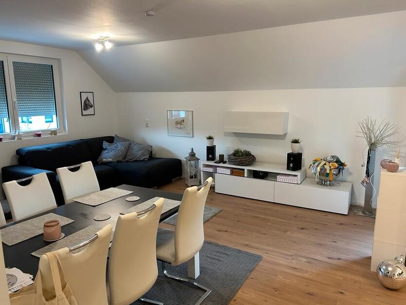 Schöne 2 Zimmerwohnung mit Loggia im Zentrum von Dietenheim