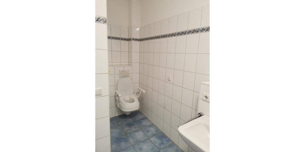 Dachgeschoßwohnung Cuxhaven - 2 Zimmer, 60 m&sup2;, 590&euro; | Angebot:26109646