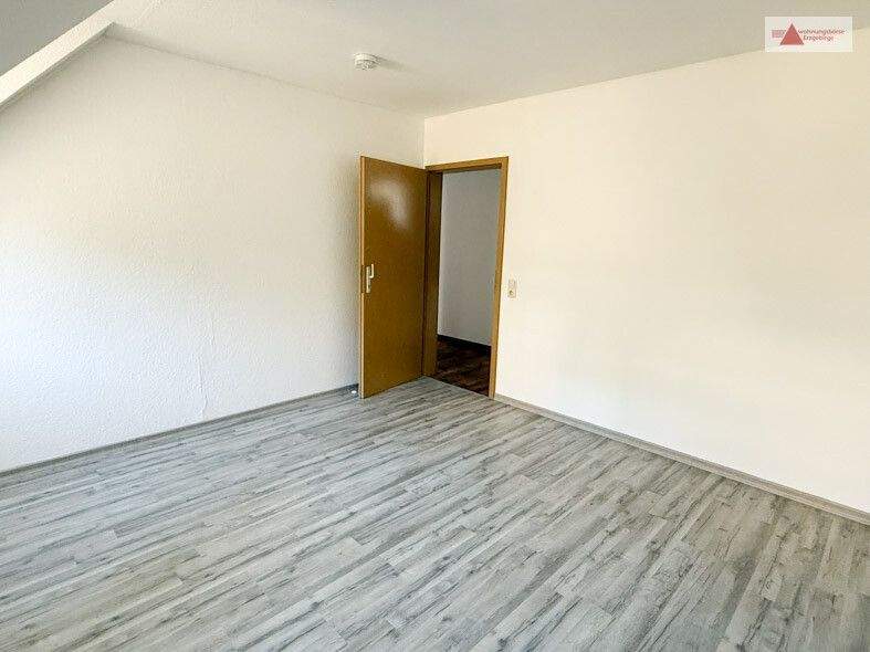 Etagenwohnung Annaberg-Buchholz Buchholz - 4 Zimmer, 90 m&sup2;, 495&euro; | Angebot:25688231