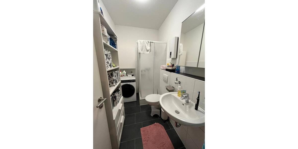 Etagenwohnung Düsseldorf Stadtbezirk 2 - 3 Zimmer, 89 m&sup2;, 917&euro; | Angebot:25145999