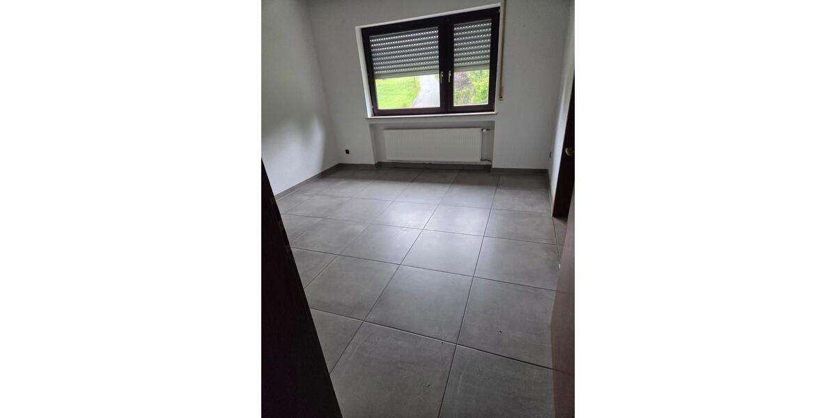 Erdgeschoßwohnung Freudenberg - 5 Zimmer, 119 m&sup2;, 1.000&euro; | Angebot:26634715