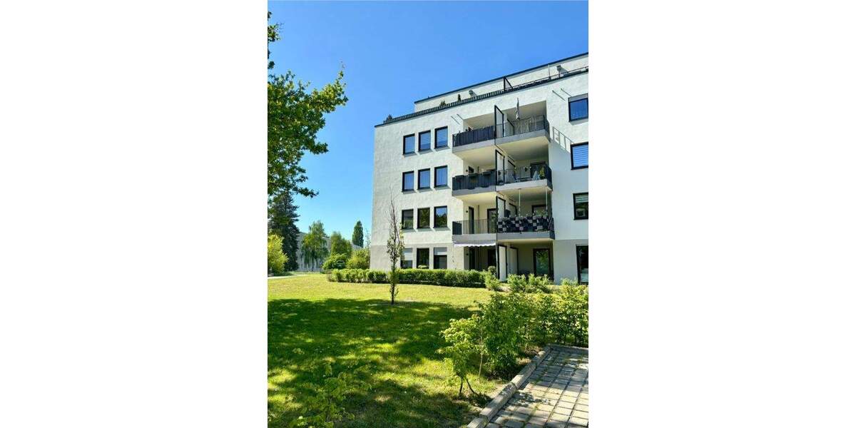 Etagenwohnung Schönefeld - 3 Zimmer, 93 m&sup2;, 1.362&euro; | Angebot:25665027