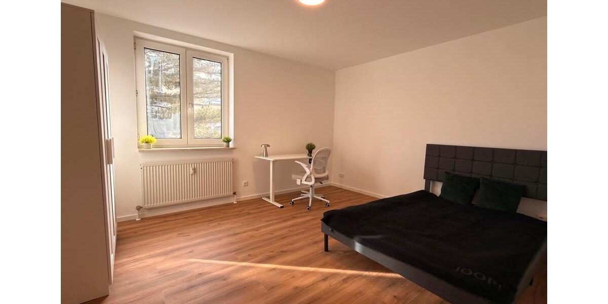 Etagenwohnung Bayreuth Altstadt - 4 Zimmer, 86 m&sup2;, 1.600&euro; | Angebot:24818507