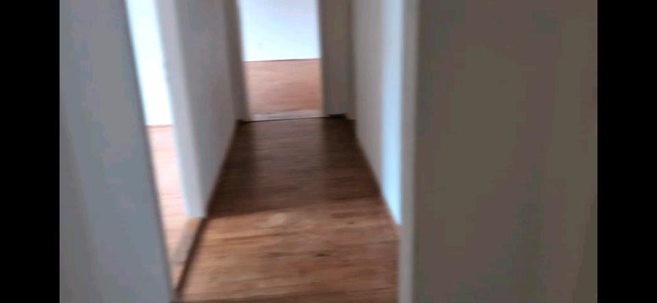 Etagenwohnung Landshut - 4 Zimmer, 120 m&sup2;, 1.150&euro; | Angebot:25054739