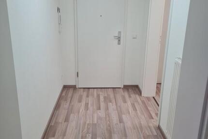 Wohnung Tangermünde - 2 Zimmer, 72 m&sup2;, 620&euro; | Angebot:26049091