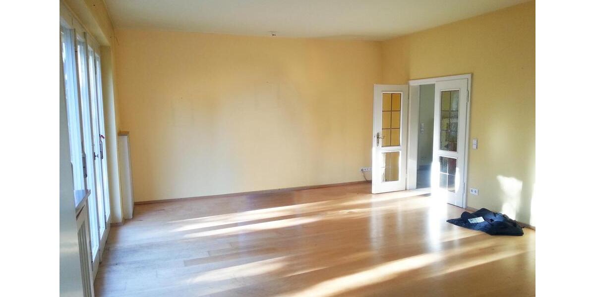 Wohnen auf Zeit Bad Boll - 1 Zimmer, 140 m&sup2;, 480&euro; | Angebot:26387771