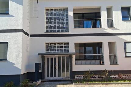 Neu-Isenburg: Neubau Erstbezug in Topp Lage, große helle 2 Zi. mit Balkon 2 zimmer