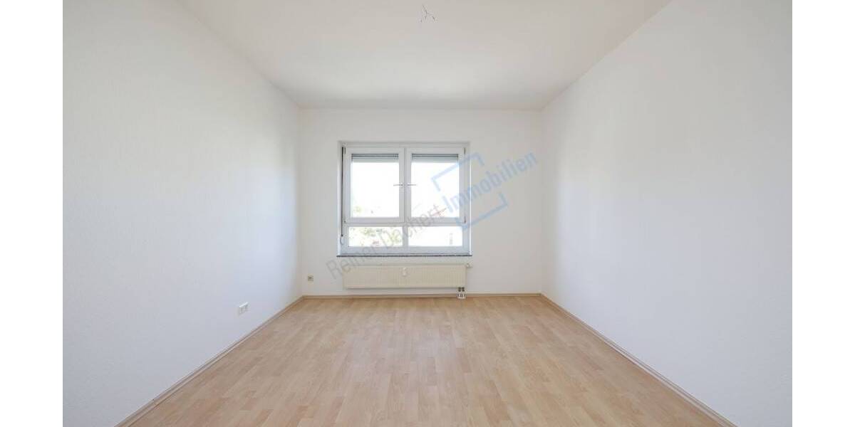 Etagenwohnung Griesheim - 2 Zimmer, 69 m&sup2;, 995&euro; | Angebot:26672276
