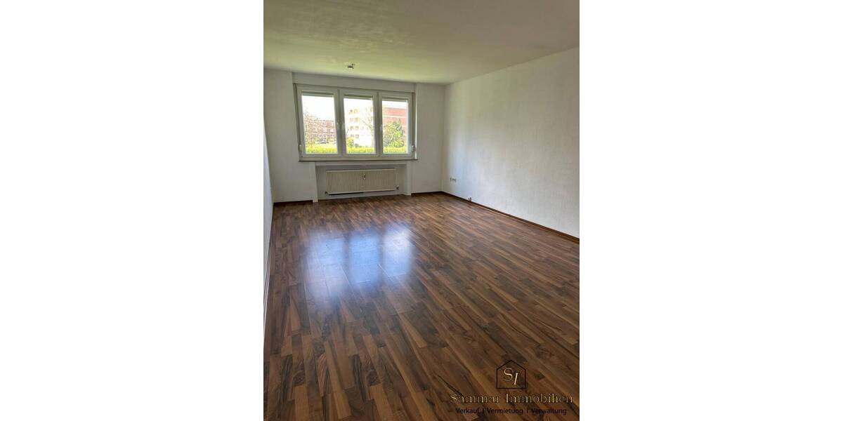 Etagenwohnung Moers Hochstraß - 3 Zimmer, 70 m&sup2;, 840&euro; | Angebot:26053041