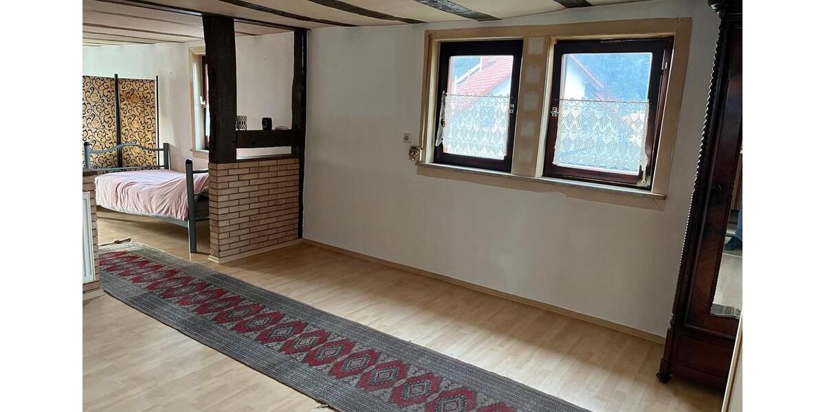 Einfamilienhaus Weilbach - 3 Zimmer, 81 m&sup2;, 800&euro; | Angebot:26038282