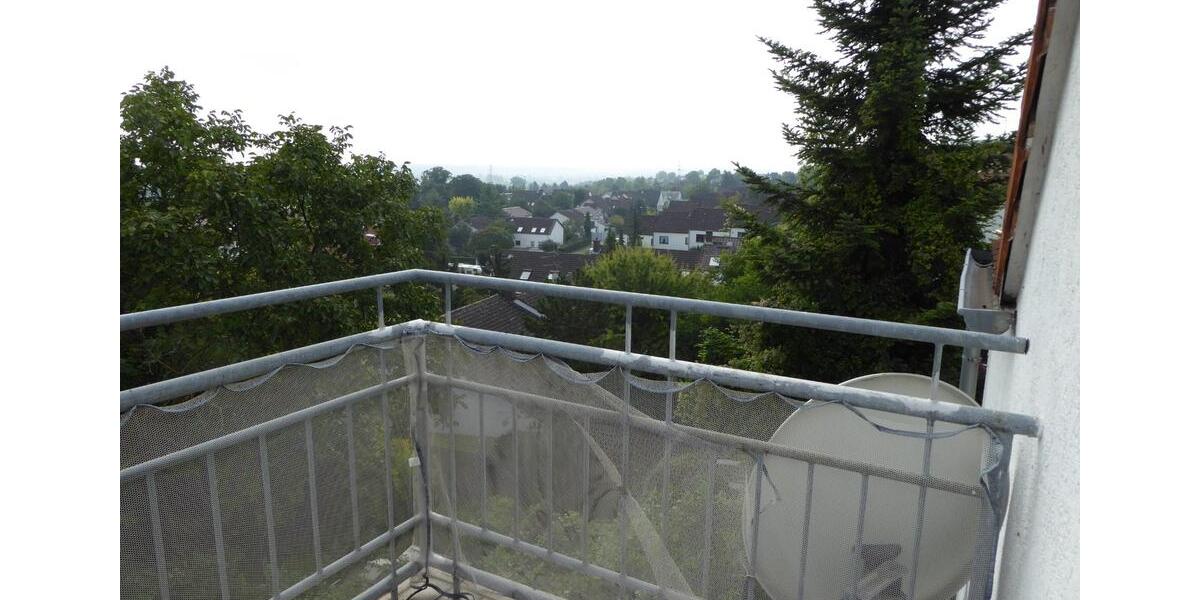 Dachgeschoßwohnung Mainz Laubenheim - 3 Zimmer, 100 m&sup2;, 1.300&euro; | Angebot:25619947