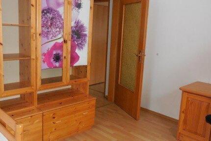Wohnen auf Zeit Villingen-Schwenningen Schwenningen - 4 Zimmer, 14 m&sup2;, 400&euro; | Angebot:26023688