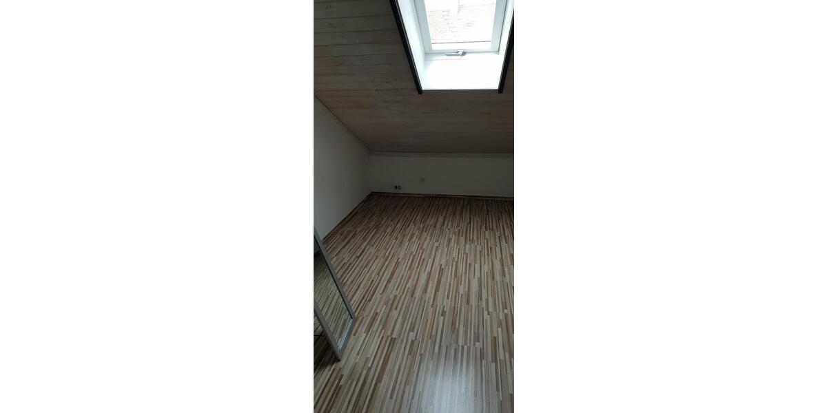 Dachgeschoßwohnung Traitsching - 3 Zimmer, 120 m&sup2;, 650&euro; | Angebot:26600547