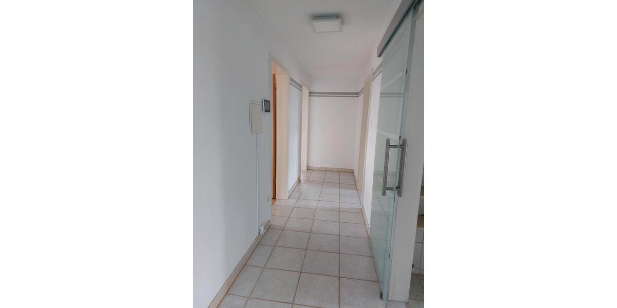 Etagenwohnung Niederstotzingen - 3 Zimmer, 81 m&sup2;, 950&euro; | Angebot:26681923