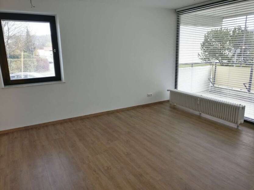 Wohnung zum Mieten in Wassertrüdingen 600 € 72.2 m²