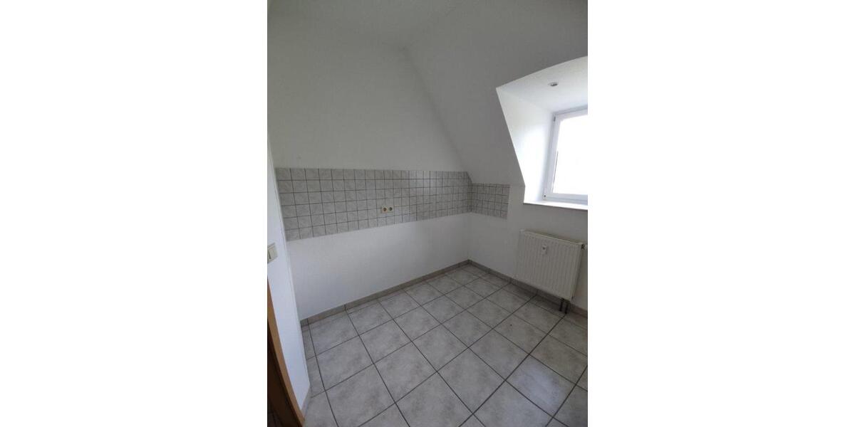 Dachgeschoßwohnung Grünhainichen - 3 Zimmer, 55 m&sup2;, 240&euro; | Angebot:12497011