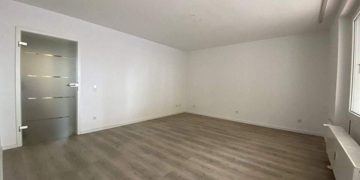 Etagenwohnung Düsseldorf Niederkassel - 2 Zimmer, 70 m&sup2;, 1.500&euro; | Angebot:25683063