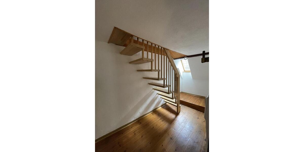 Maisonettenwohnung Schwäbisch Gmünd - 6 Zimmer, 125 m&sup2;, 1.250&euro; | Angebot:26611834