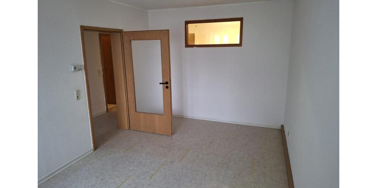 Erdgeschoßwohnung Bad Wildungen - 2 Zimmer, 53 m&sup2;, 345&euro; | Angebot:24976665