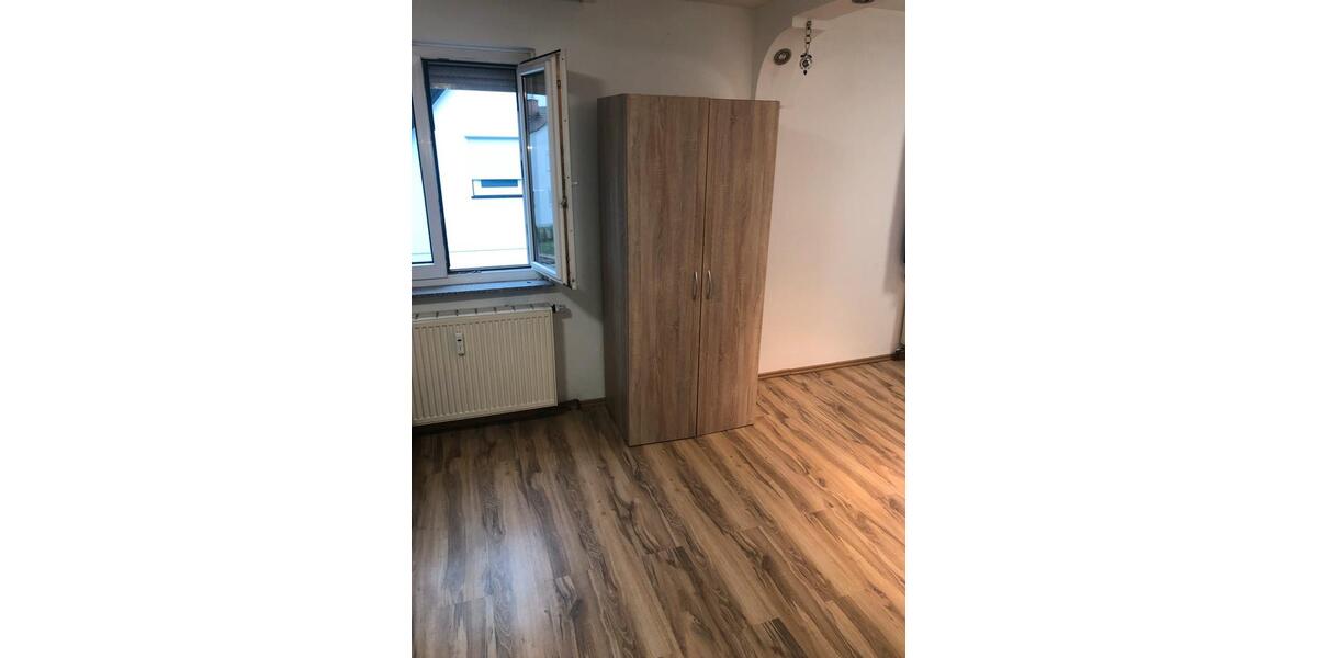 Wohnen auf Zeit Engen - 1 Zimmer, 125 m&sup2;, 590&euro; | Angebot:25640765