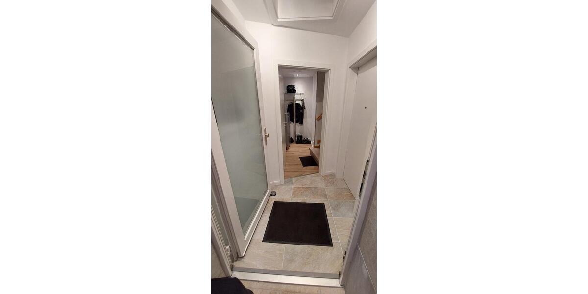 Etagenwohnung Zeven - 2.5 Zimmer, 80 m&sup2;, 1.090&euro; | Angebot:25060510