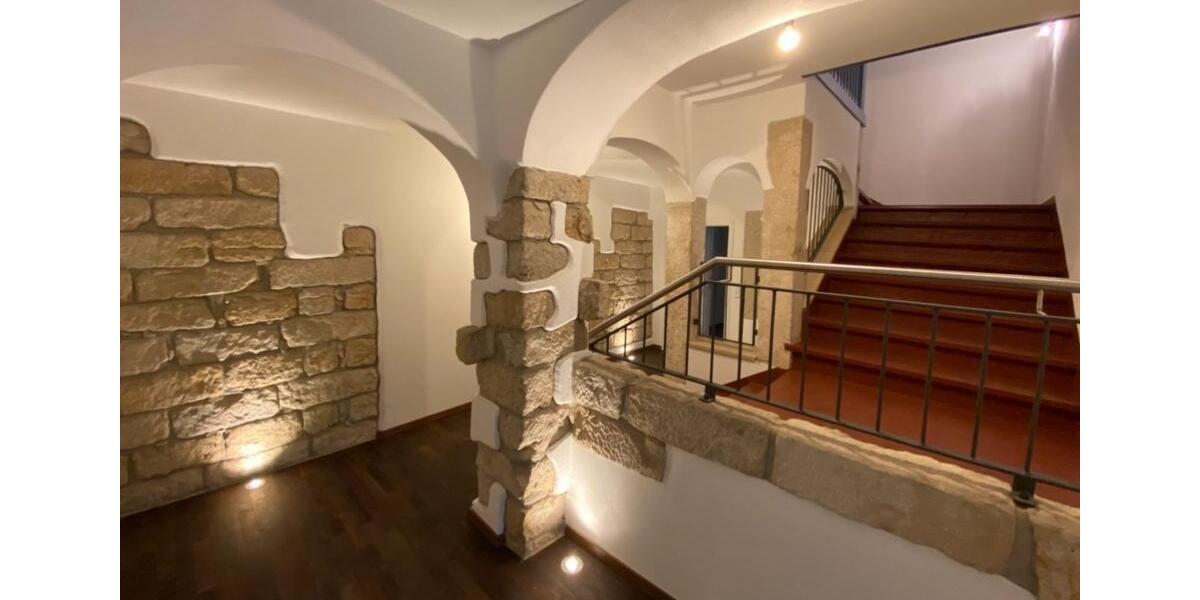 Dachgeschoßwohnung Meißen - 3 Zimmer, 84 m&sup2;, 735&euro; | Angebot:24816092