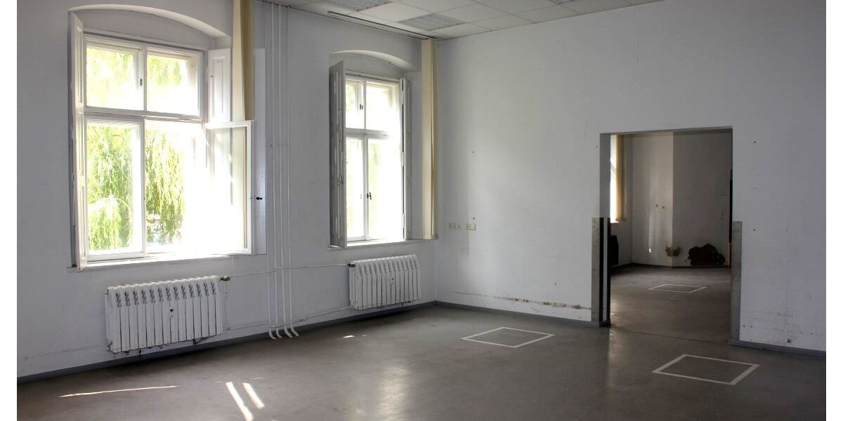 BüroGewerberäume im historischen Postamt von Hainichen 4 zimmer