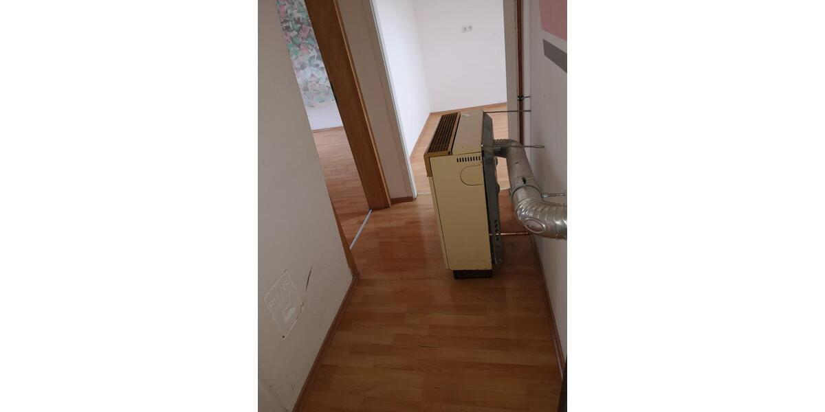 Dachgeschoßwohnung Pirmasens - 2 Zimmer, 49 m&sup2;, 261&euro; | Angebot:26566720