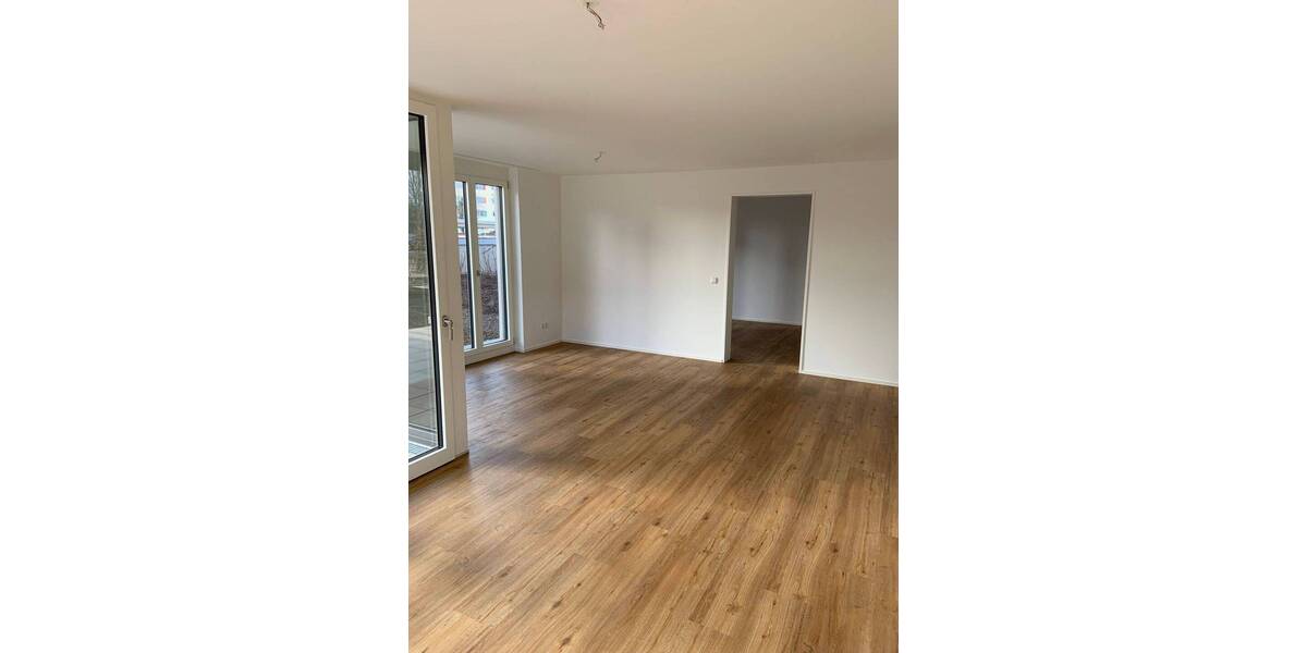 Etagenwohnung Weil am Rhein - 4 Zimmer, 102 m&sup2;, 1.400&euro; | Angebot:26192312