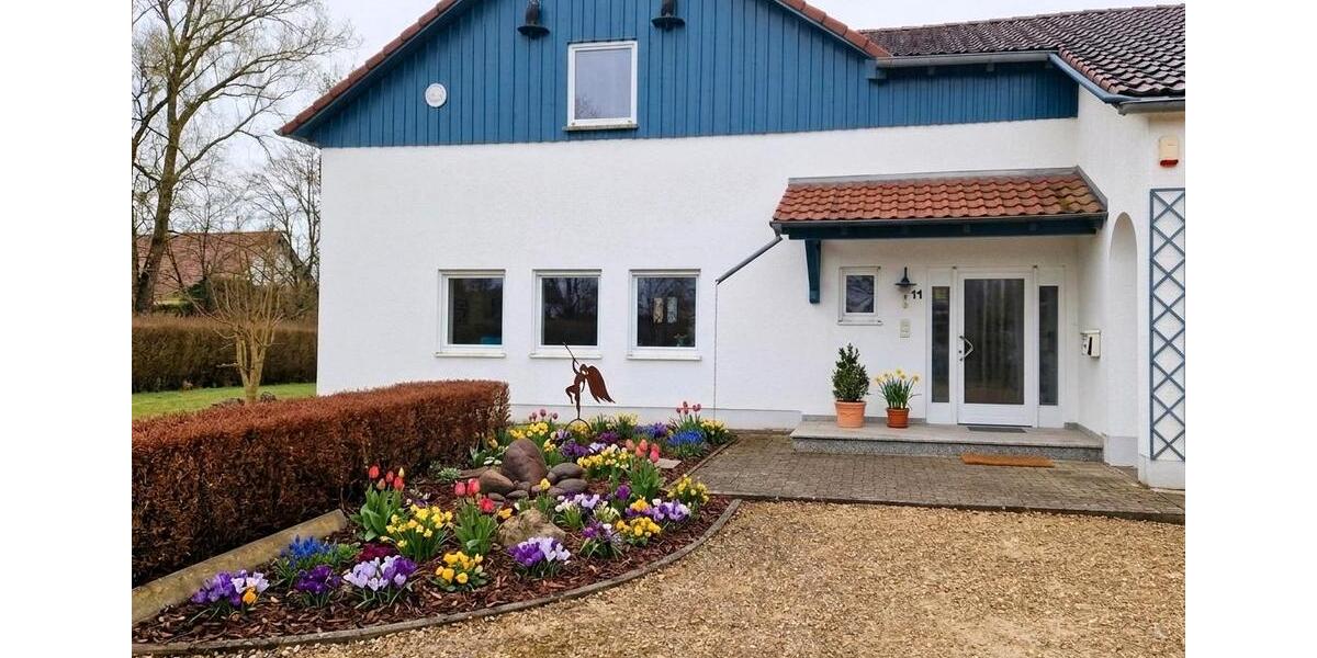 Einfamilienhaus Babenhausen - 5 Zimmer, 200 m&sup2;, 1.980&euro; | Angebot:26343561